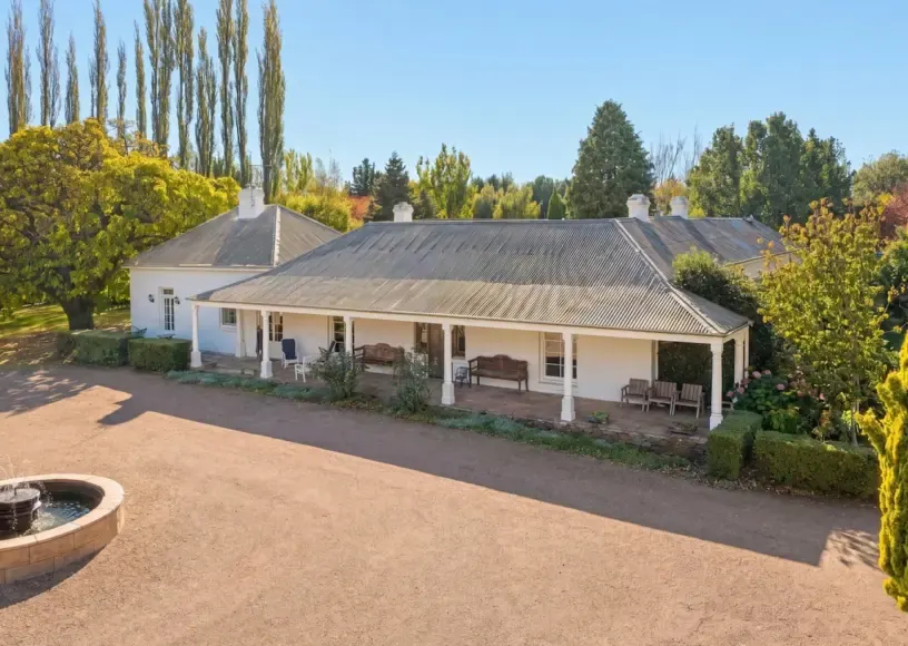 Culzean homestead and established gardens in Tasmania